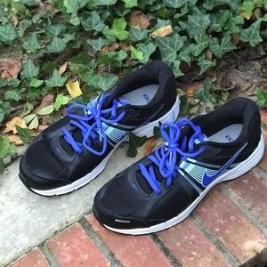 Never Worn Nike Sneakers